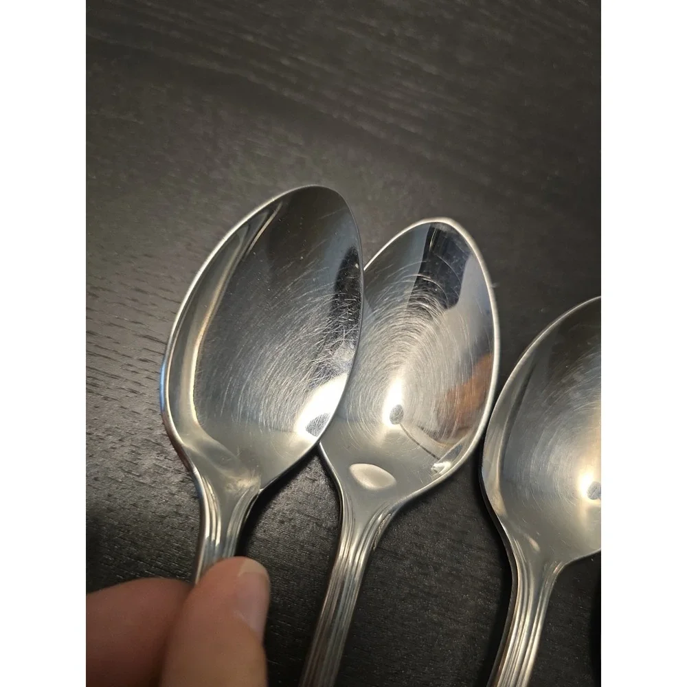 4 Gorham SHELL WELL USED Place/Soup Spoons 7